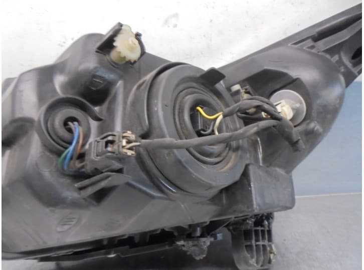 Recambio de faro derecho para chevrolet cruze (j300) 2.0 cdi referencia OEM IAM 95956272 7