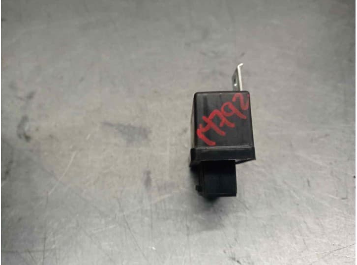 Recambio de rele para citroën jumper iii furgoneta 2.2 hdi 120 referencia OEM IAM 4