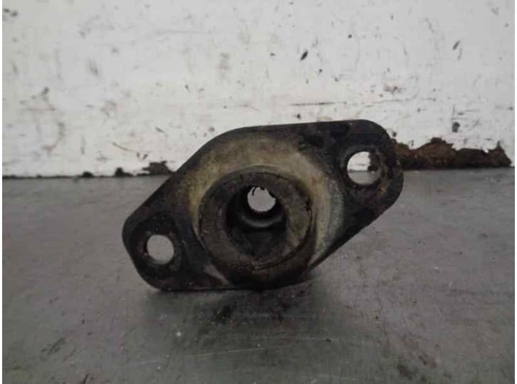 Recambio de soporte motor izquierdo para rover 600 i (rh) 620 sdi referencia OEM IAM 3