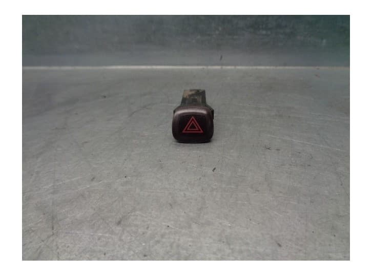 Recambio de warning para volvo xc90 i (275) d5 awd referencia OEM IAM 30739319