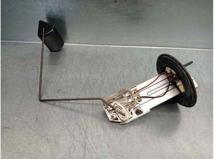 Recambio de aforador para lexus is ii (_e2_) 220d (ale20) referencia OEM IAM 8332059525 2