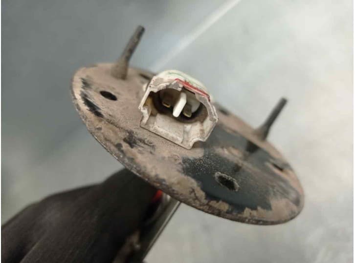Recambio de aforador para lexus is ii (_e2_) 220d (ale20) referencia OEM IAM 8332059525 3