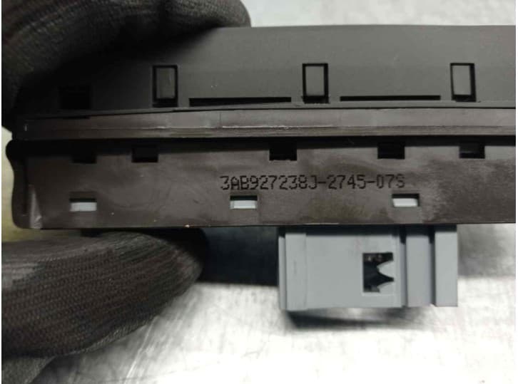 Recambio de mando para volkswagen cc b7 (358) 2.0 tdi referencia OEM IAM 3AB927238J 4