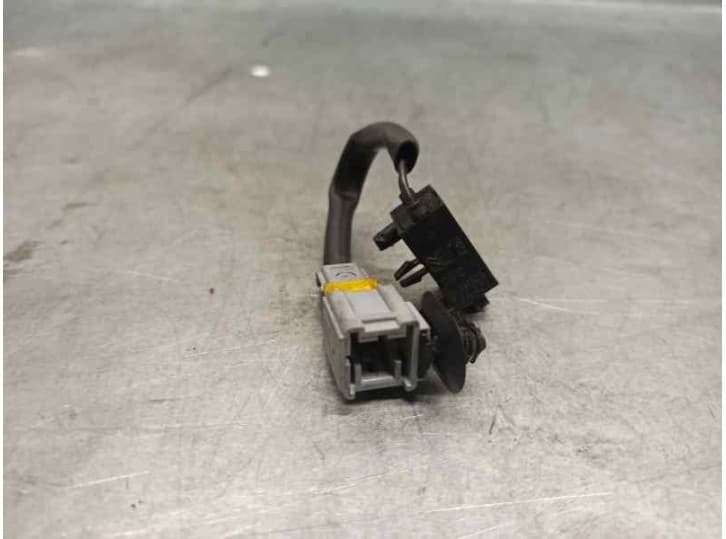 Recambio de sensor para peugeot 3008 i monospace (0u_) 1.6 hdi referencia OEM IAM 95835T 2