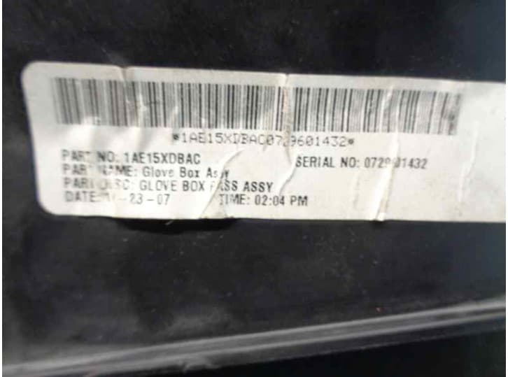 Recambio de guantera para chrysler sebring (js) 2.0 crd referencia OEM IAM 1AE15TRMACC 4
