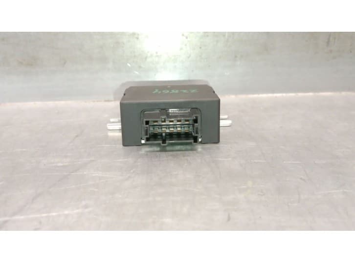 Recambio de modulo electronico para bmw 1 (f20) 116 d referencia OEM IAM 16147447895 2