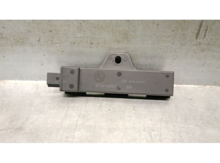 Recambio de antena para bmw 1 (f20) 116 d referencia OEM IAM 65209220832 65209220832