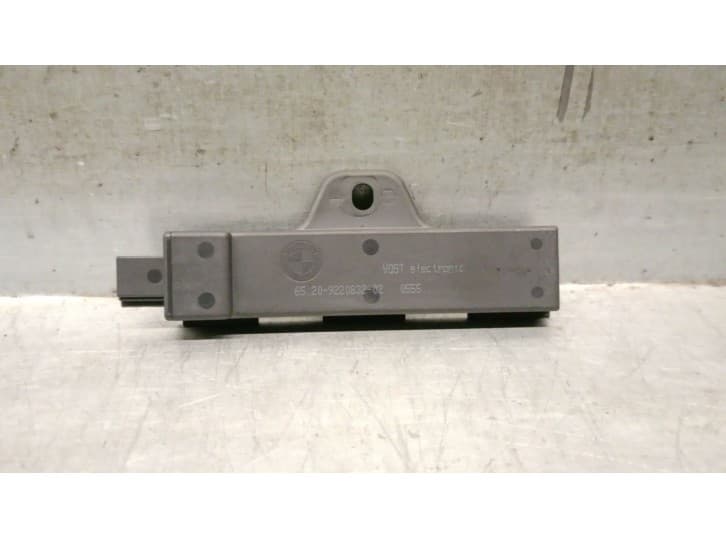 Recambio de antena para bmw 1 (f20) 116 d referencia OEM IAM 65209220832 65209220832