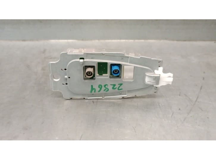 Recambio de antena para bmw 1 (f20) 116 d referencia OEM IAM 9350087  21889810 2