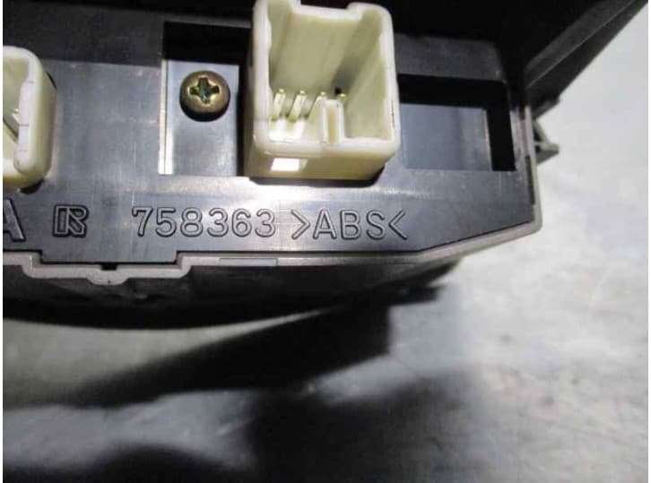 Recambio de warning para toyota prius sedán (_w1_) 1.5 hybrid (nhw1_) referencia OEM IAM 4