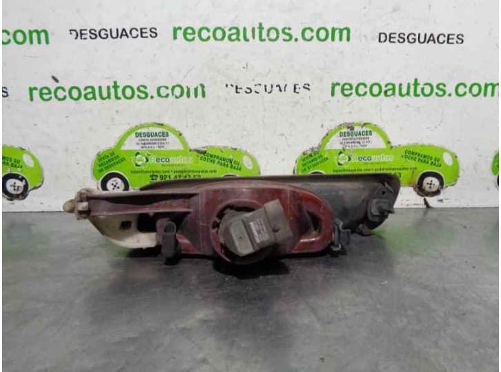 Recambio de faro antiniebla derecho para bmw 3 (e46) 318 i referencia OEM IAM 14727200 2