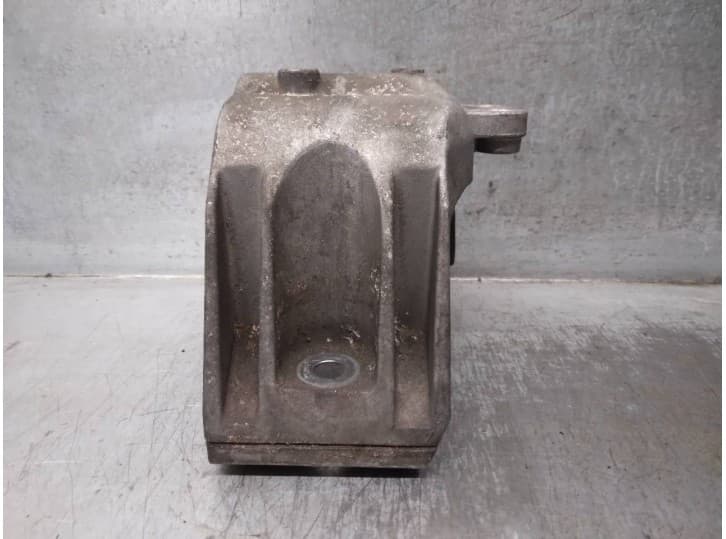 Recambio de soporte motor izquierdo para audi a3 (8l1) 1.6 referencia OEM IAM 1J0199262 2