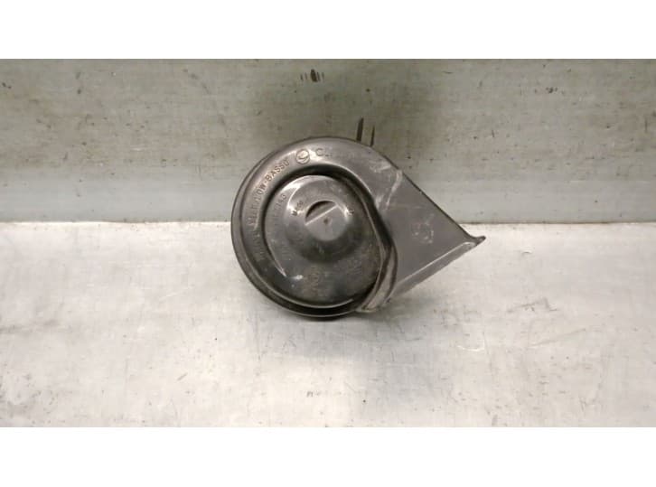 Recambio de claxon para bmw 1 (f20) 116 d referencia OEM IAM 7245422 61337245422