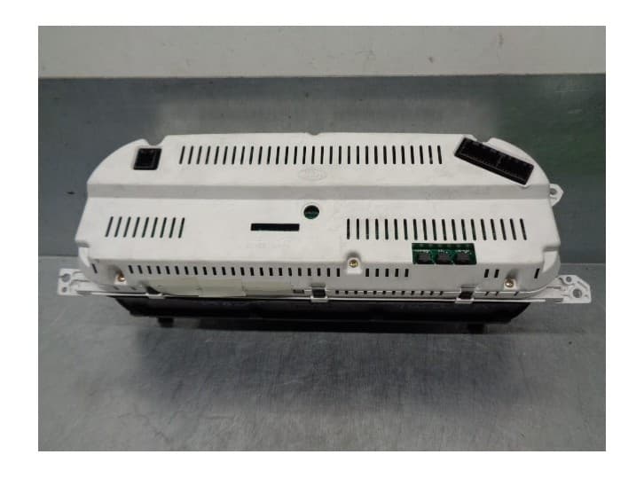 Recambio de cuadro instrumentos para kia opirus (gh) 3.5 referencia OEM IAM 940033F591 2