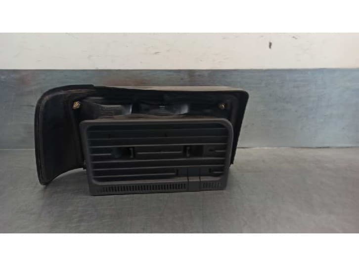 Recambio de piloto trasero derecho para volvo 440 (445) 1.8 referencia OEM IAM 463501 3