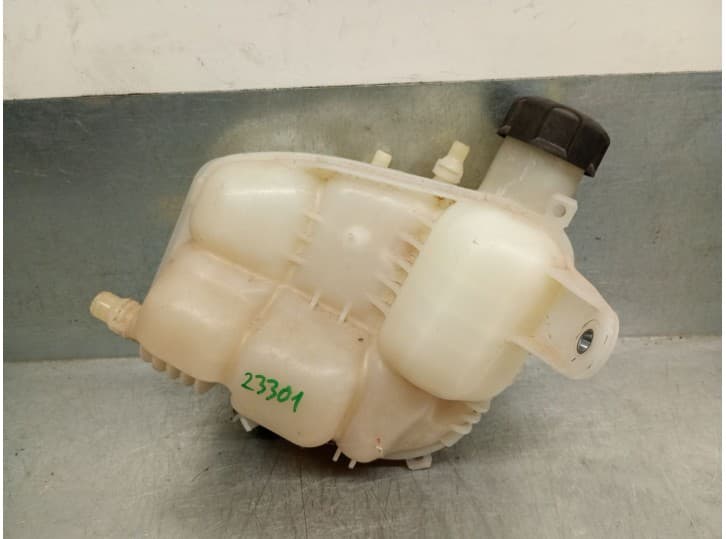 Recambio de deposito expansion para bmw x1 (f48) sdrive 18 d referencia OEM IAM 8687503 2