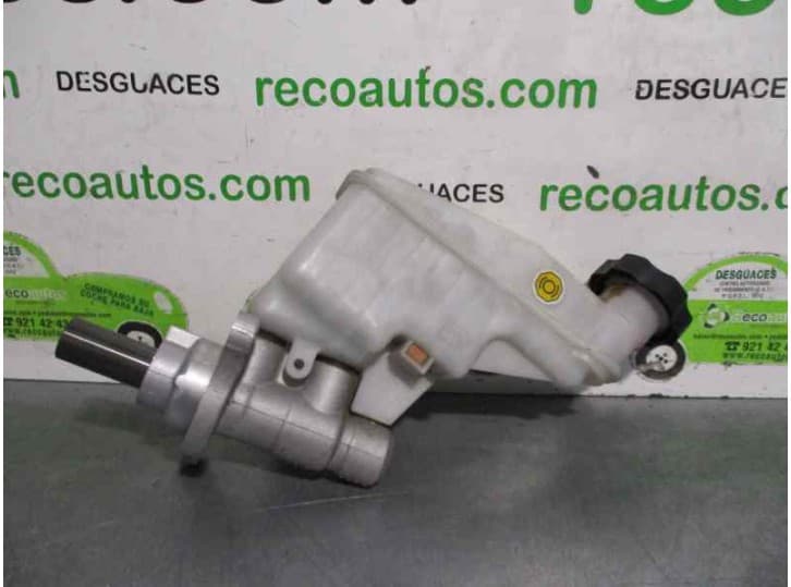 Recambio de bomba freno para kia cee'd (jd) 1.4 crdi 90 referencia OEM IAM 2
