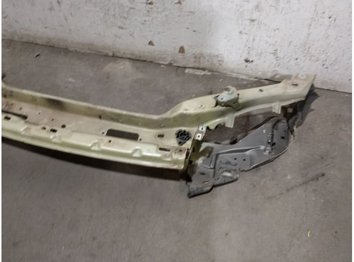 Recambio de panel frontal para volvo c30 (533) 1.8 referencia OEM IAM 31335263 31335263 3
