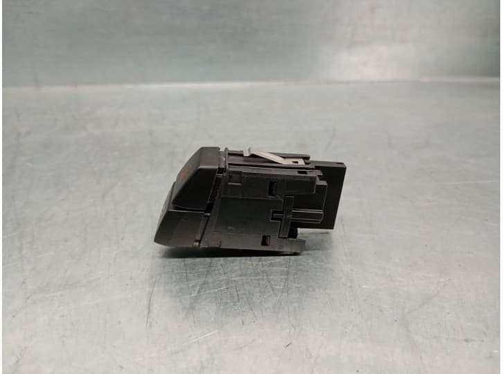 Recambio de warning para bmw x1 (f48) sdrive 18 d referencia OEM IAM 9354186 61319423268 2