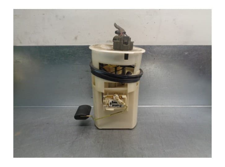 Recambio de aforador para hyundai elantra iii (xd) 1.6 referencia OEM IAM 311102D030