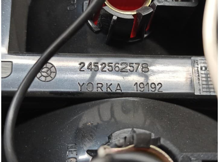 Recambio de piloto trasero derecho para » otros... amingo 2.0 referencia OEM IAM 19192 4