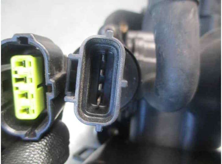 Recambio de caja mariposa para chrysler neon ii 2.0 16v referencia OEM IAM 04669894AB 8