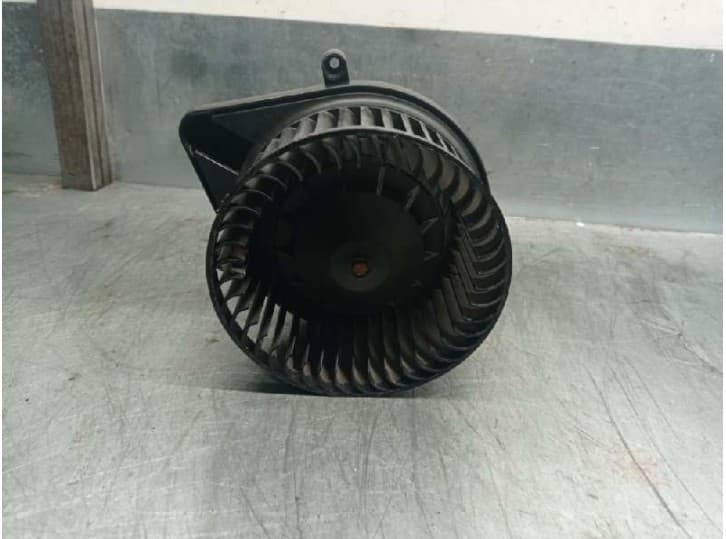 Recambio de motor calefaccion para seat exeo (3r2) 2.0 tdi referencia OEM IAM 8E1820021E 3