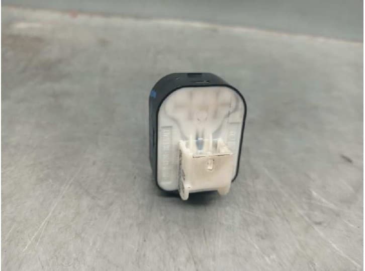Recambio de mando retrovisor para seat exeo (3r2) 2.0 tdi referencia OEM IAM 8E0959565A 2