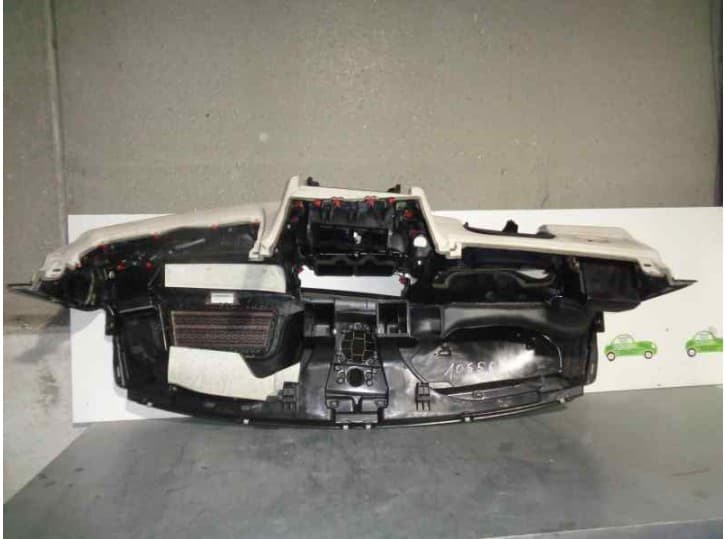 Recambio de salpicadero para bmw 5 gran turismo (f07) 530 d referencia OEM IAM  NEGRO 10
