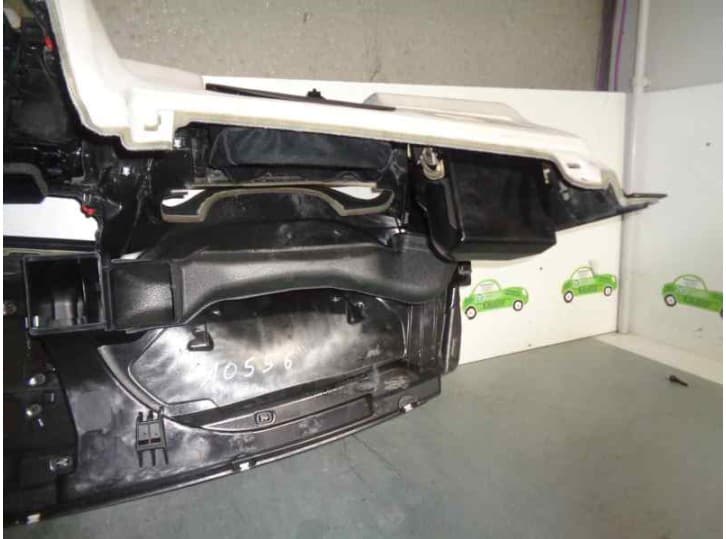 Recambio de salpicadero para bmw 5 gran turismo (f07) 530 d referencia OEM IAM  NEGRO 11