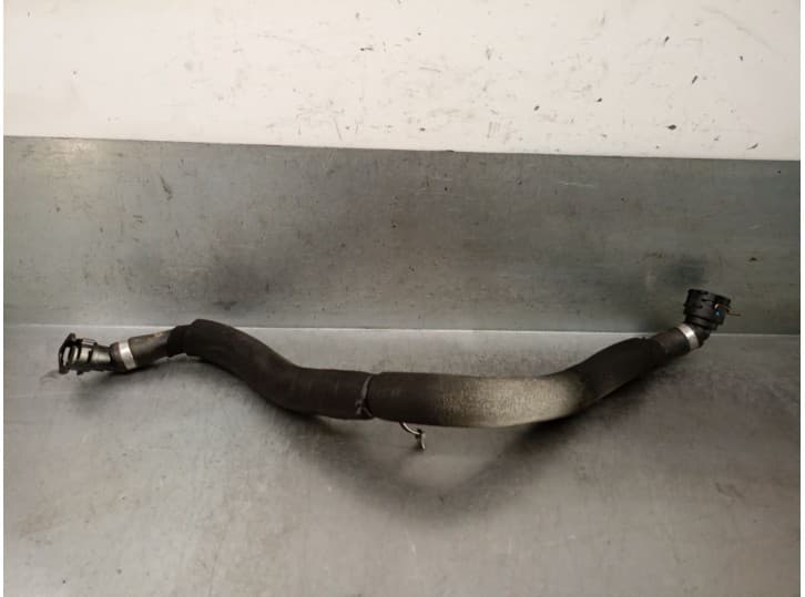 Recambio de tubo para volvo xc40 (536) recharge referencia OEM IAM 32339807 32339807 2
