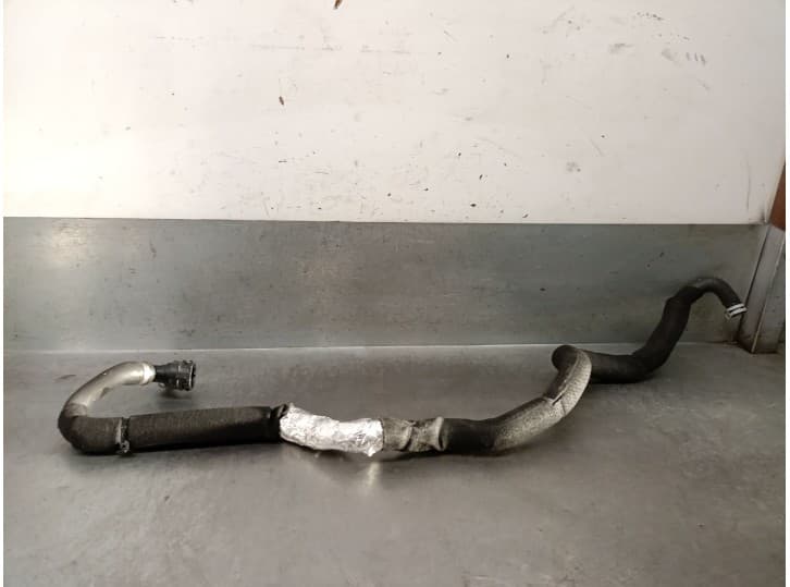 Recambio de tubo para volvo xc40 (536) recharge referencia OEM IAM 32339737 32339737 2