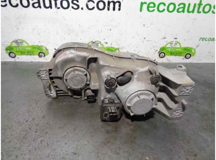 Recambio de faro derecho para hyundai coupe i (rd) 1.6 referencia OEM IAM 9210427510 2