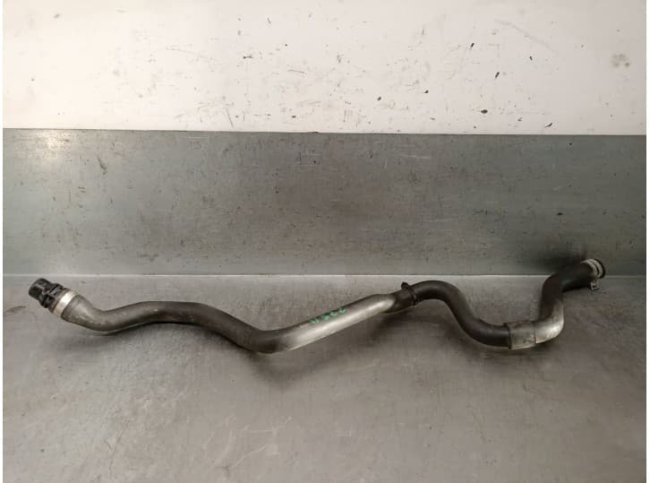 Recambio de tubo para volvo xc40 (536) recharge referencia OEM IAM 32339538 32339538 2