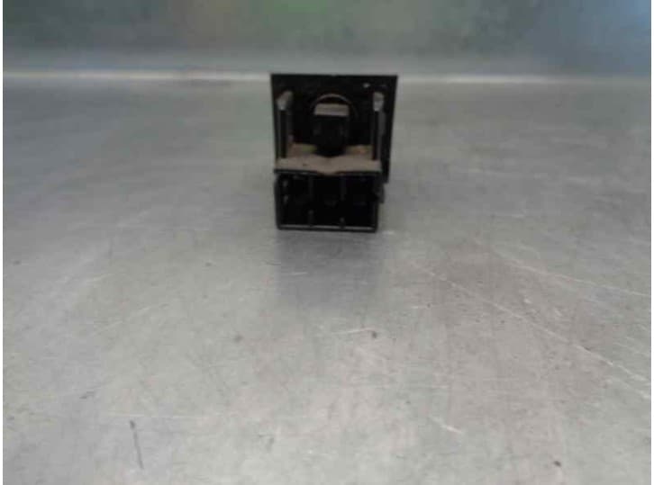 Recambio de mando para renault 5 (b/c40) 1.4 referencia OEM IAM 7700775313 7700775313 2