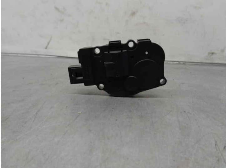 Recambio de motor calefaccion para bmw 3 (e90) 320 d referencia OEM IAM 64119231884 2