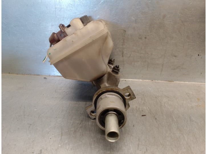 Recambio de bomba freno para peugeot 406 (8b) 2.1 td 12v referencia OEM IAM 481376 311938 2