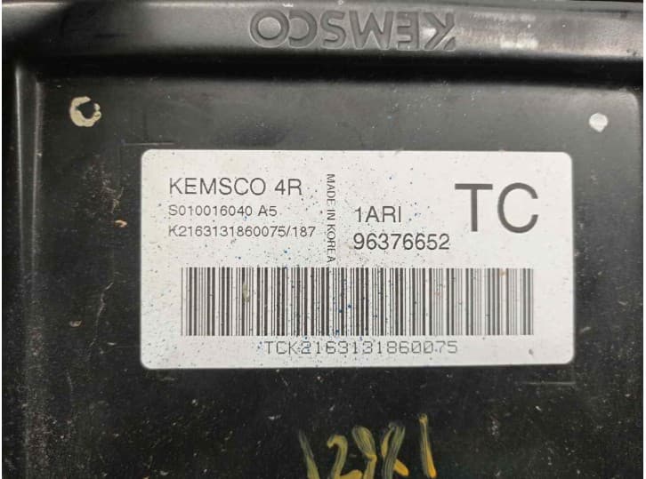 Recambio de centralita motor uce para daewoo kalos (klas) 1.2 referencia OEM IAM 96376652 4