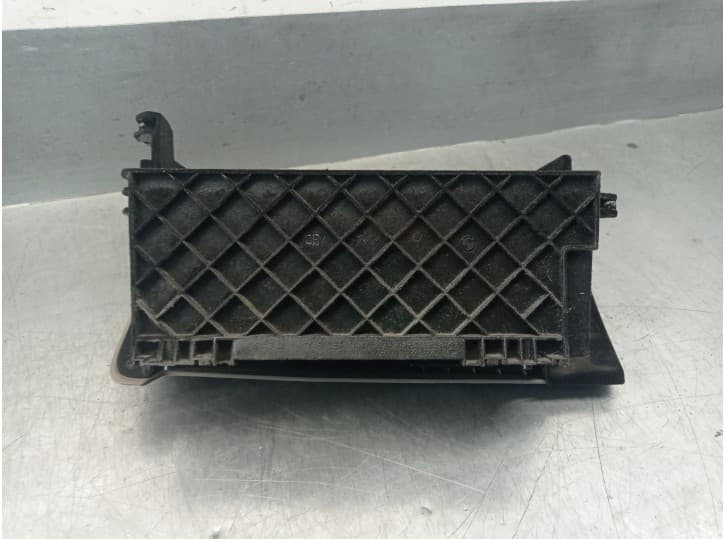 Recambio de guantera para bmw 1 (e81) 118 d referencia OEM IAM 69626003 51166982682 4