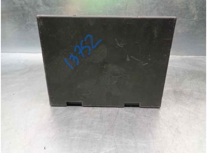 Recambio de modulo electronico para chevrolet aveo sedán (t300) 1.3 d referencia OEM IAM 2