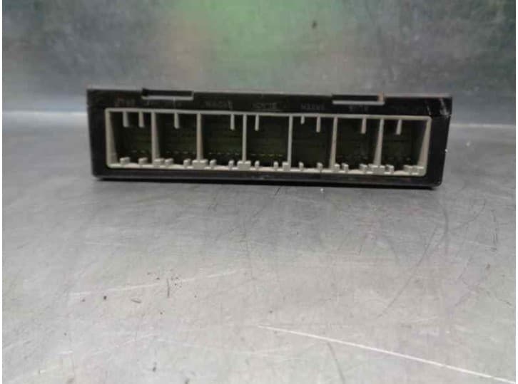 Recambio de modulo electronico para chevrolet aveo sedán (t300) 1.3 d referencia OEM IAM 3