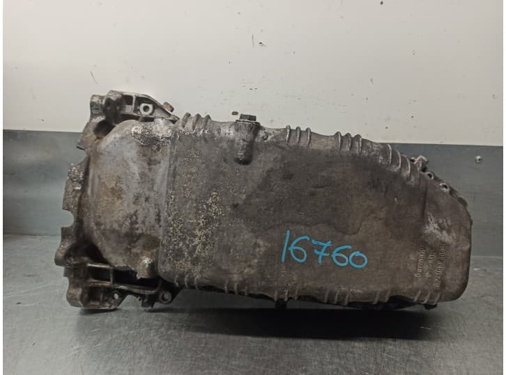 Recambio de carter para volvo 850 (854) 2.5 tdi referencia OEM IAM 074103603H