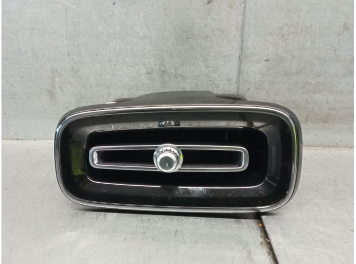 Recambio de aireador para volvo xc40 (536) recharge referencia OEM IAM 31442626 31442626