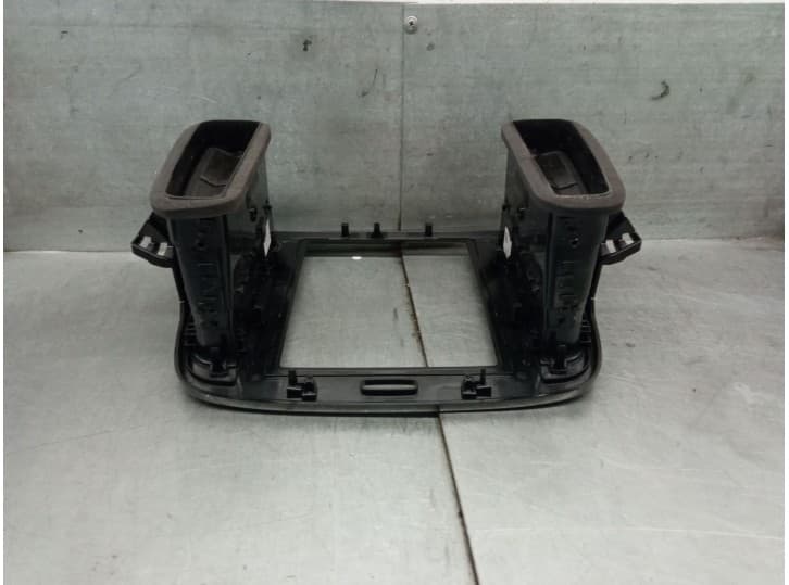 Recambio de aireador para volvo xc40 (536) recharge referencia OEM IAM 31442627 31442627 3