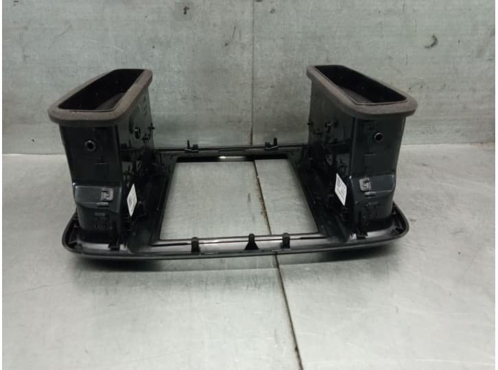Recambio de aireador para volvo xc40 (536) recharge referencia OEM IAM 31442627 31442627 4