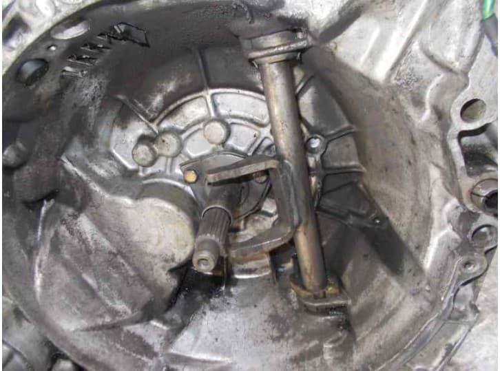 Recambio de caja cambios para peugeot 406 (8b) 1.9 td referencia OEM IAM 20CH43 8010744 7