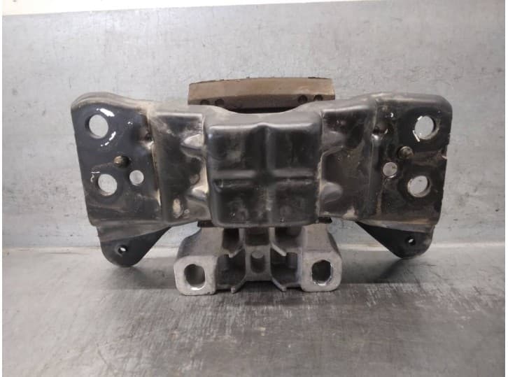 Recambio de soporte cambio para seat leon (5f1) 1.6 tdi referencia OEM IAM 5Q0199555R