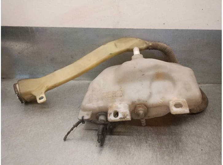 Recambio de deposito limpia para bmw 5 (e39) 523 i referencia OEM IAM 8361439 4