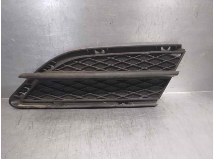 Recambio de rejilla delantera para bmw 3 (e90) 320 d referencia OEM IAM 51117138417