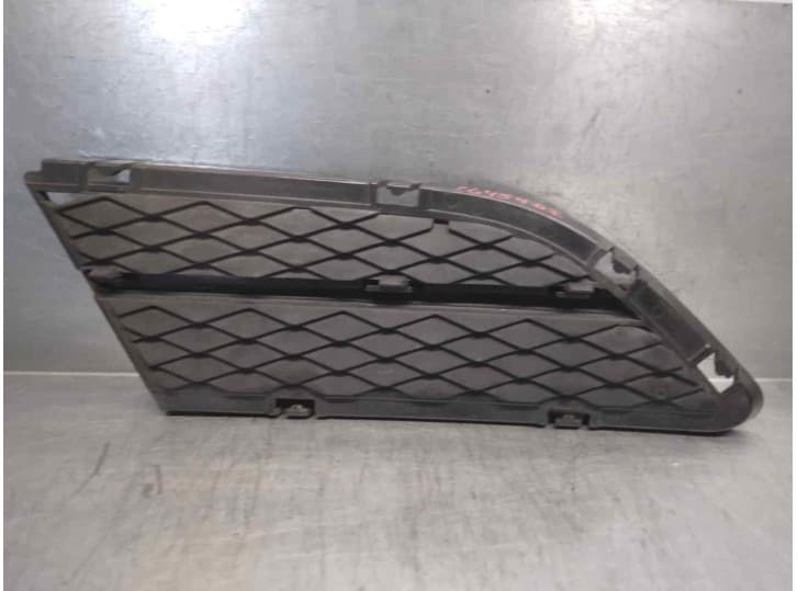 Recambio de rejilla delantera para bmw 3 (e90) 320 d referencia OEM IAM 51117138417 2